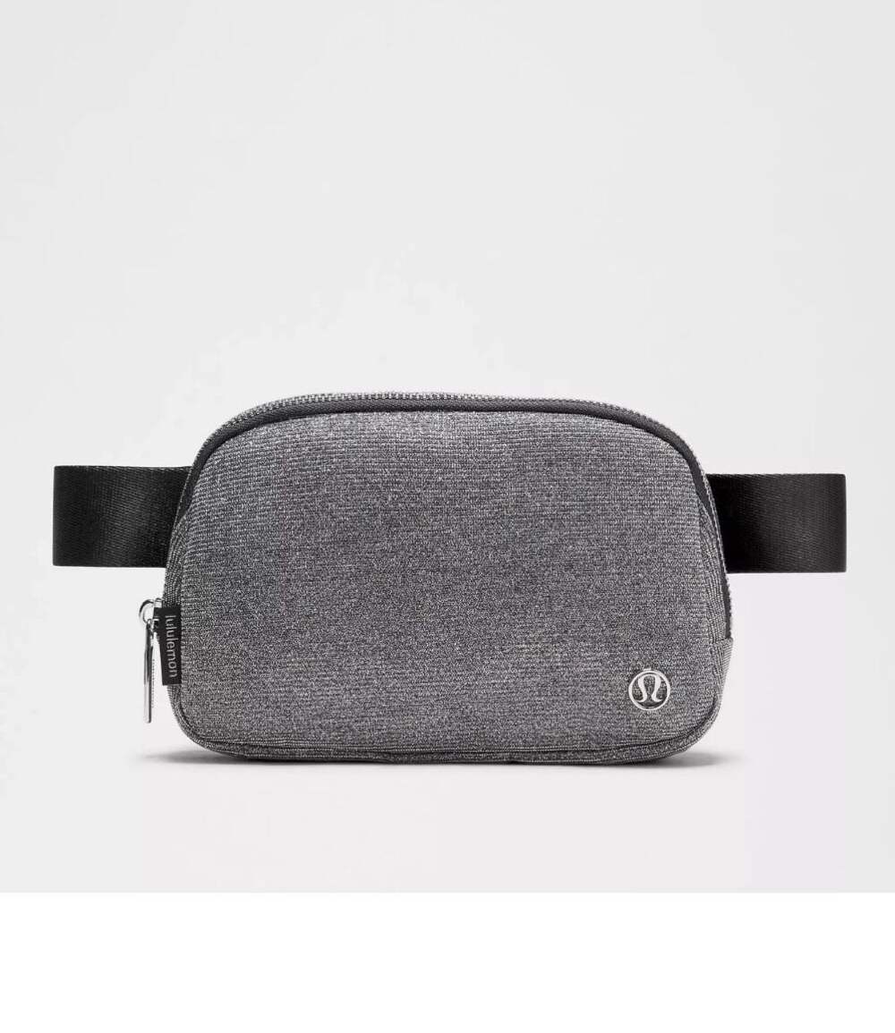 Lululemon NWT Everywhere Belt Bag Metallic Silver 1L Glitter SOLD OUT ONLINE